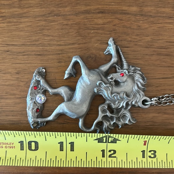 Rawcliff Pewter 1988 Vintage Unicorn Pendant - Picture 5 of 6